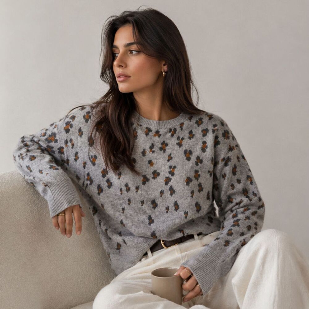 GAP Wool Blend Leopard Print Sweater Gray Pullover Size XS